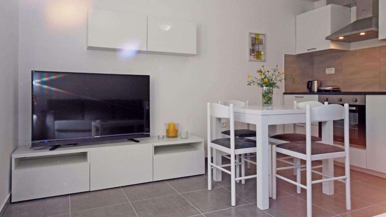Apartments Mare Vodice Exterior foto
